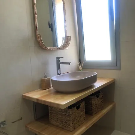 Kiparissi Daire Himarë